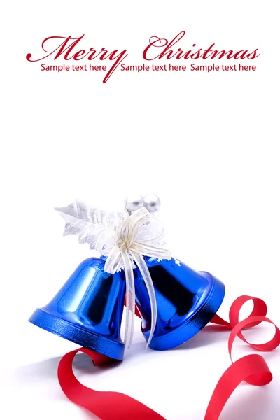 Campane di Natale blu e fiocco rosso — Foto Stock