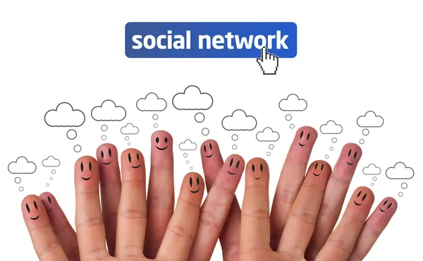 Glückliche Gruppe von Finger-Smileys mit Social-Network-Symbol — Stockfoto
