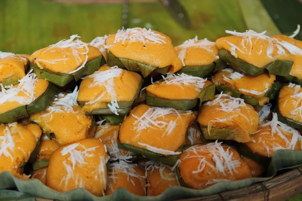 Thai traditional dessert made from palm fruit — Stock Photo, Image