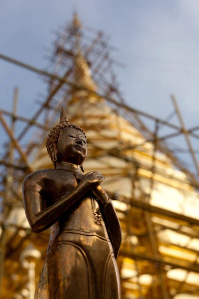 Tapınağı pagoda inşaat yeniden — Stok fotoğraf