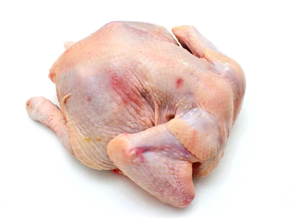 Pollo fresco intero pronto per la cottura — Foto Stock