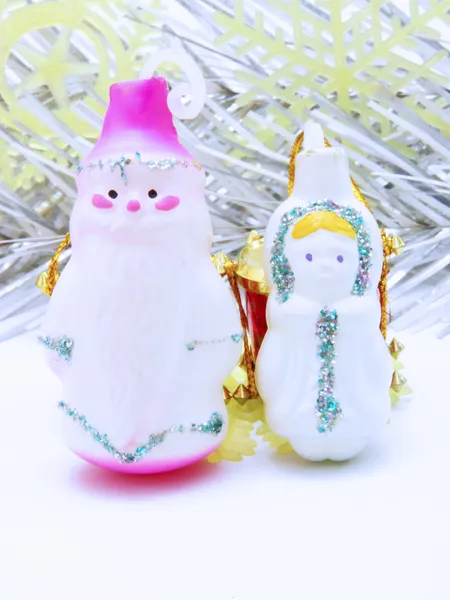 Russische Weihnachtsfiguren Vater Frost und Schneemädchen — Stockfoto