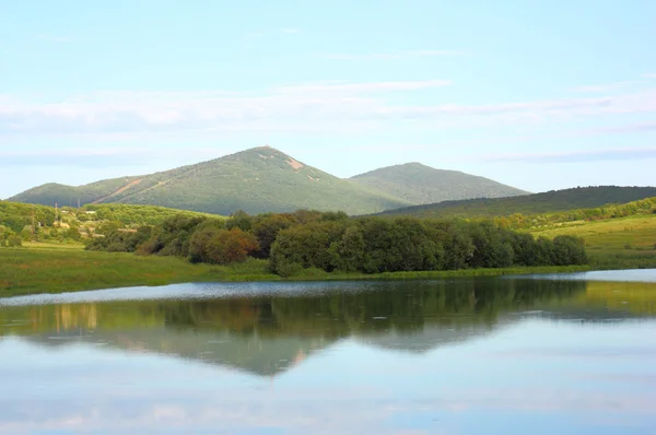 stock image Mountain lake