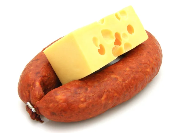 Свежая колбаса с сыром — стоковое фото