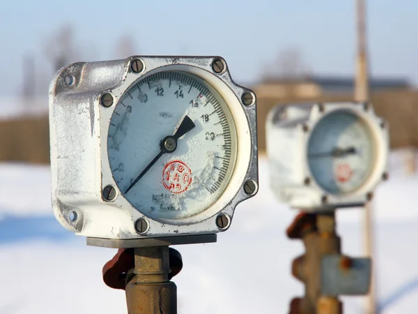 Gasoducto y manómetro de gas . — Foto de Stock