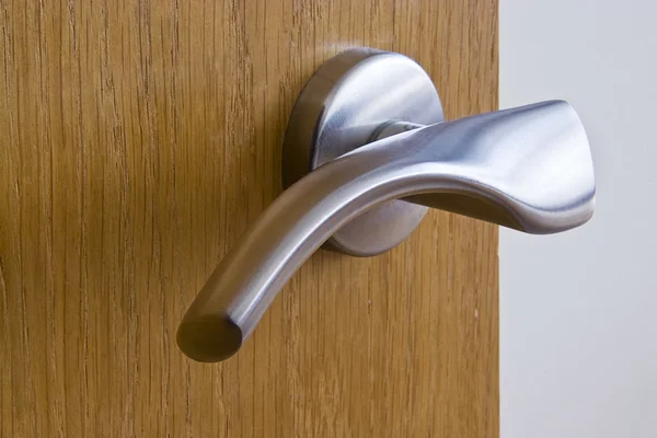 Klamka drzwi nowoczesne — Zdjęcie stockowe
