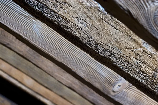 Оригинальная деревянная балка — стоковое фото