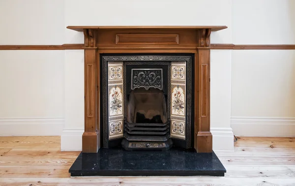 Antique fireplace — Stock Photo, Image
