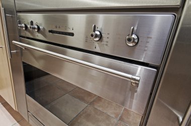 Electric oven detail