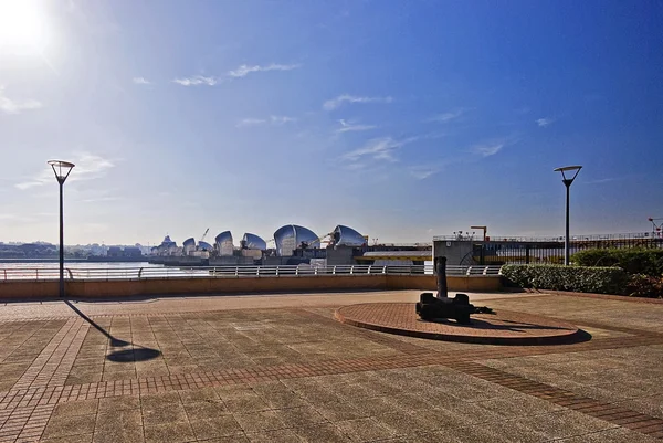 Thames barrier — Stock Photo, Image