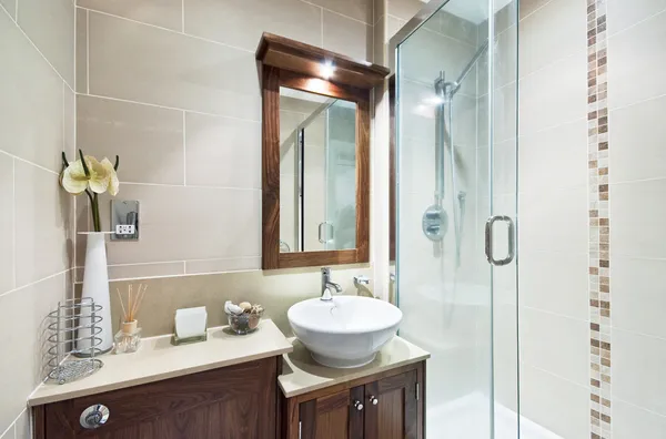 En-suite bathroom — Stock Photo, Image