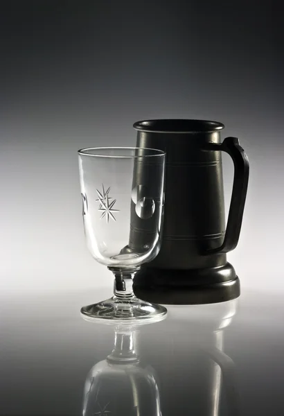 Kupa ve cam — Stok fotoğraf