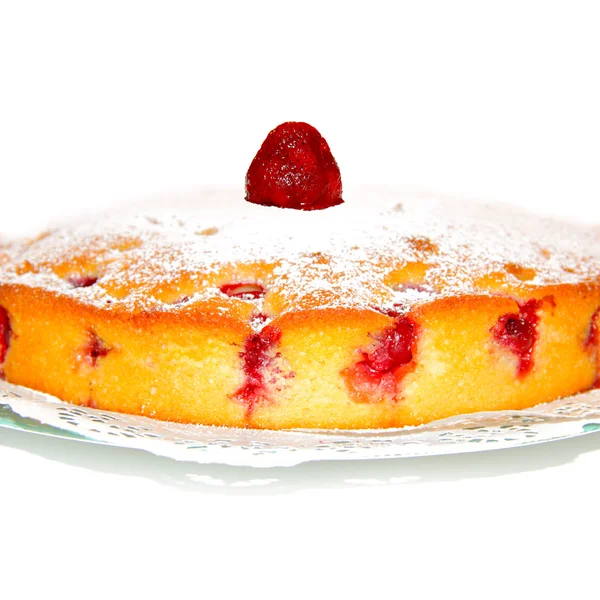 Torta comemorativa com morango — Fotografia de Stock