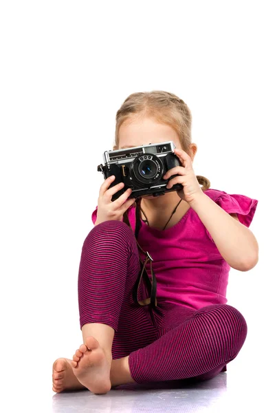 Όμορφη Κοπέλα Που Παίζει Ένας Φωτογράφος Που Απομονώνονται Λευκό — Φωτογραφία Αρχείου