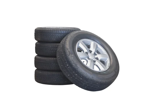 Aísle el neumático sobre fondo blanco —  Fotos de Stock