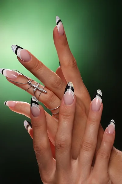 Gyönyörű körmök és ujjak — Stock Fotó