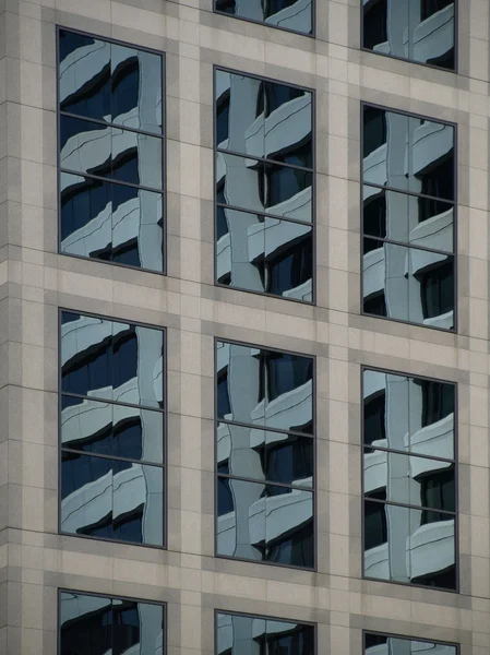 Reflexão da janela — Fotografia de Stock