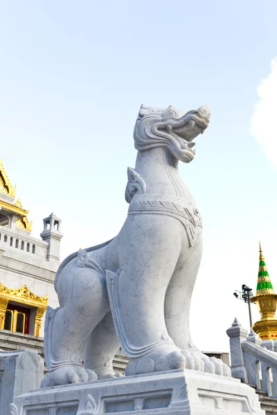 Estátua de leão estilo tailandês — Fotografia de Stock