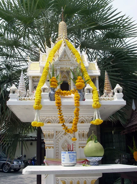 Thai spirit house — Stock Photo, Image