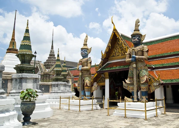 Devi Tapınağı önünde — Stok fotoğraf