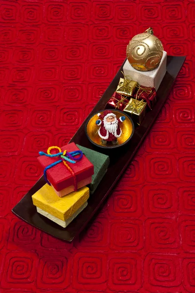 Papai Noel no copo dourado — Fotografia de Stock