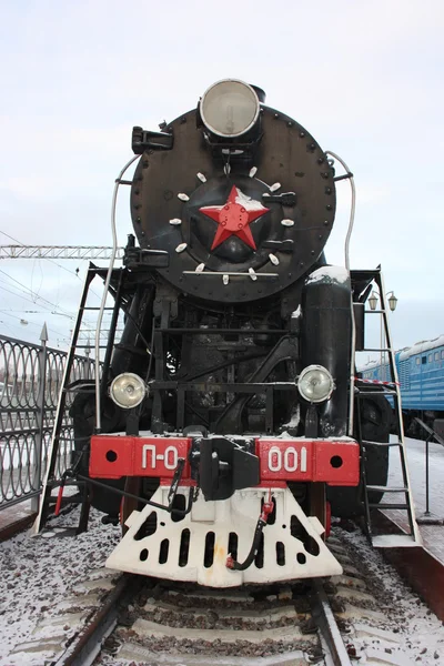 Vieja locomotora. Modelo L-2342. Está hecho en 1954. . — Foto de Stock