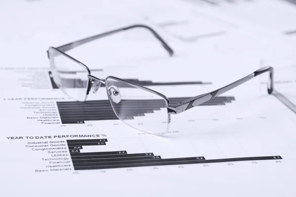 Charts, diagrams, tables. Business desktop. — Stock Photo, Image