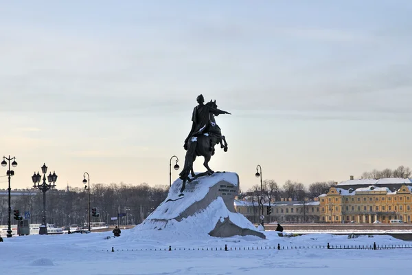 以彼得一世的纪念碑。圣彼得斯堡。俄罗斯 — 图库照片