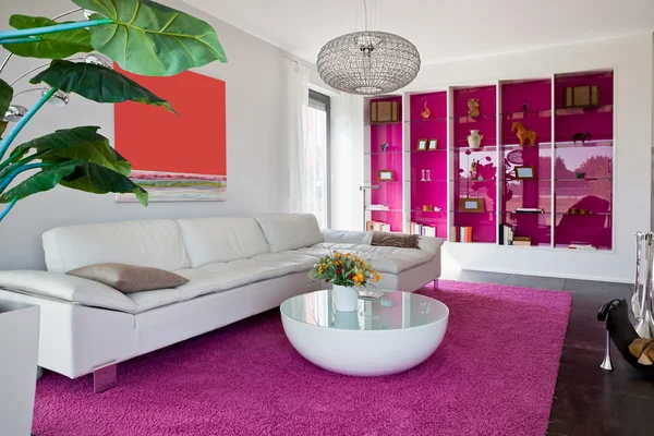 Maison moderne, salon avec le mobilier moderne — Photo