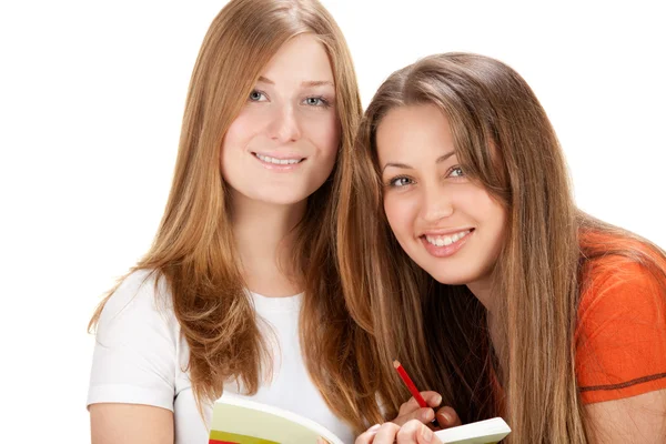 두 젊은 행복 한 학생 소녀 — 스톡 사진