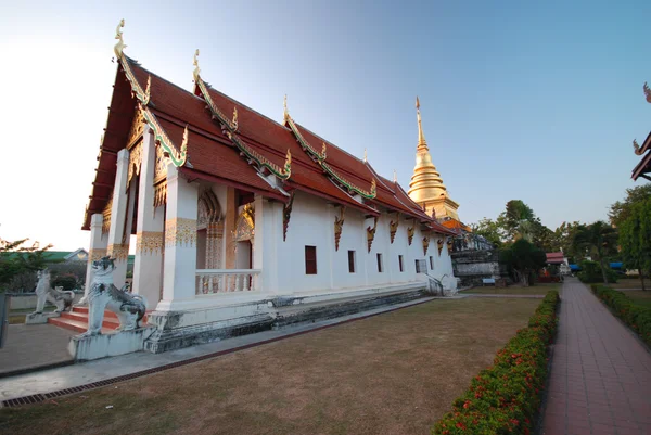 Παλιό ναό στην Ταϊλάνδη — Φωτογραφία Αρχείου
