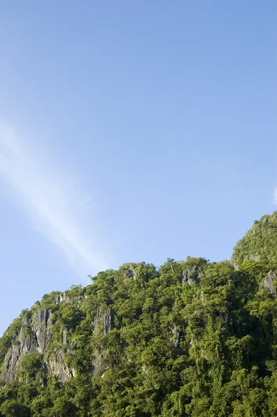 石灰石悬崖 — 图库照片