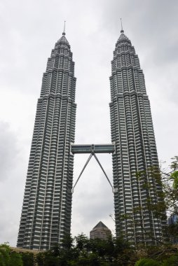 Petronas Towers clipart