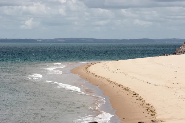 Plaży opuszczonej pembrokeshire — Zdjęcie stockowe