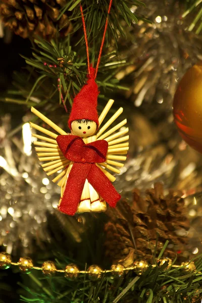 Decoraciones Tradicionales Paja Árbol Navidad Polonia Iluminadas Por Las Luces —  Fotos de Stock