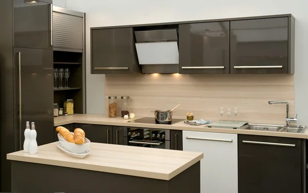 Moderne Einbauküche — Stockfoto