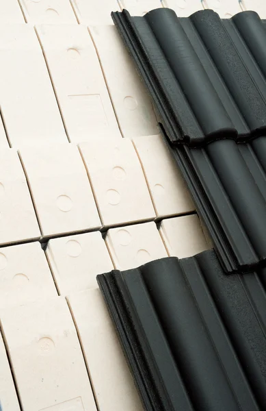 Thermal insulation of a house roof — Stock Photo, Image