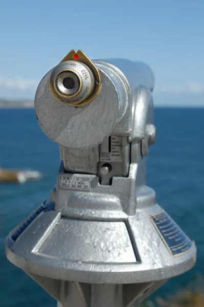Binocular at seaside — Stock Photo, Image