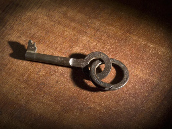 Stary klucz — Zdjęcie stockowe