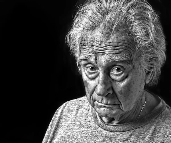 Пожилой человек — стоковое фото