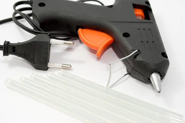 Pistola Pegamento Con Las Varillas Pegamento Herramientas Sobre Fondo Blanco —  Fotos de Stock