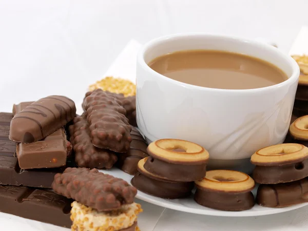 咖啡与巧克力饼干 — 图库照片