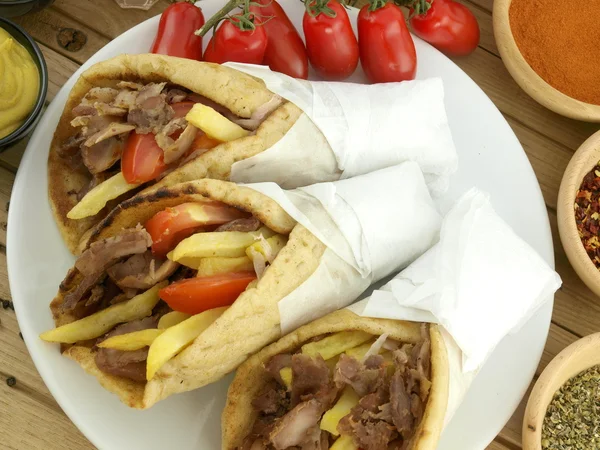 Gyros ou kebab — Fotografia de Stock