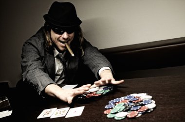 tüm poker