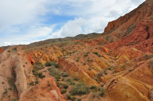 Startling Red canyons in Kyrgyz mountain — Stock Photo, Image