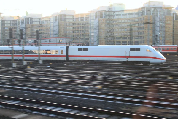 Быстрый поезд из Франкфурта — стоковое фото