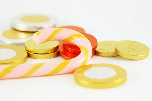 糖果和巧克力的钱 — 图库照片