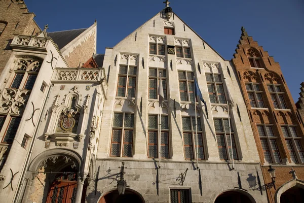 Bruges içinde tipik cepheler — Stok fotoğraf