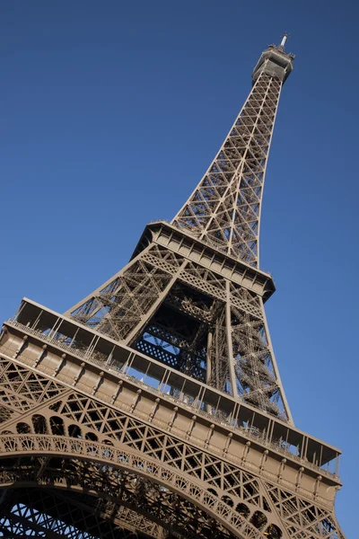 Wieża Eiffla Przechylonym Kącie Paryżu Francja — Zdjęcie stockowe