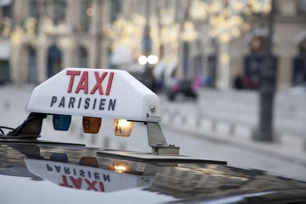 Táxi Parisiense Com Decoração Natal Fundo — Fotografia de Stock